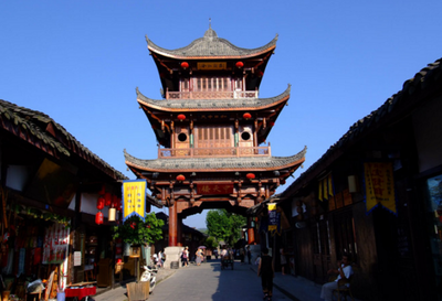 国内八成5A景区入驻美团旅行 端午门票预订再创高峰，科技赋能下旅游数字化转型提速